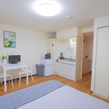 Charming Guesthouse In The Heart Of Okubo 丶steps To Metro And Convenient Travel! Eos11 Tokio Exterior foto